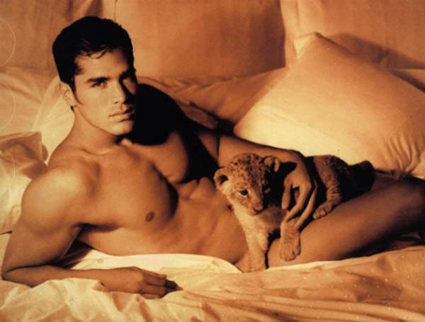 eduardo_verastegui_shirtless.jpg